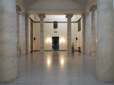 The columns’ rooms