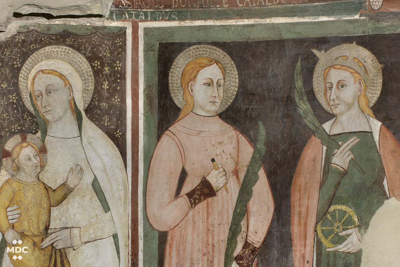Affresco con madonna con bambino e santi